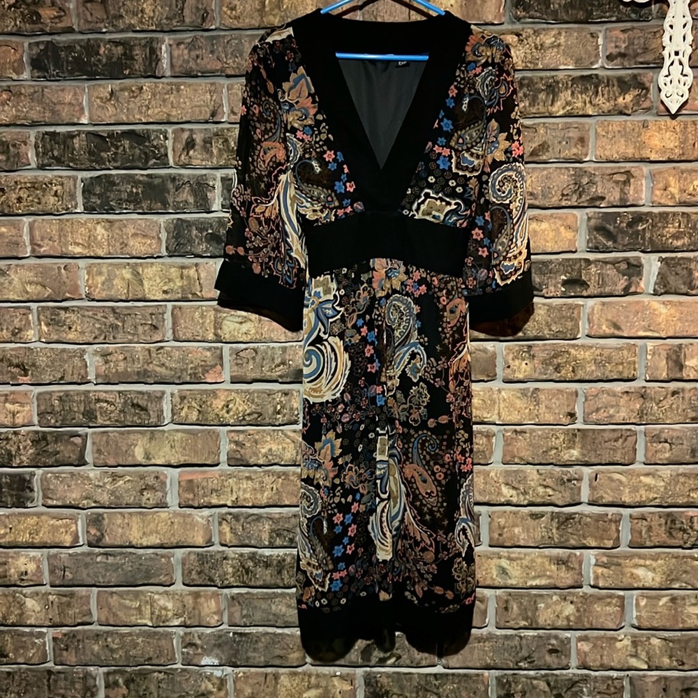 Lovely GNW autumn dress.